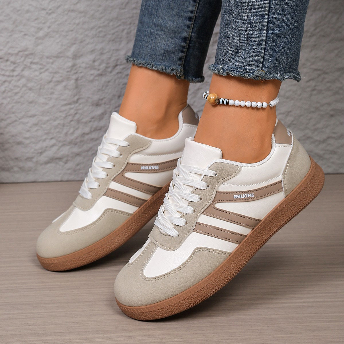 Peggy | Retro Striped Trainer