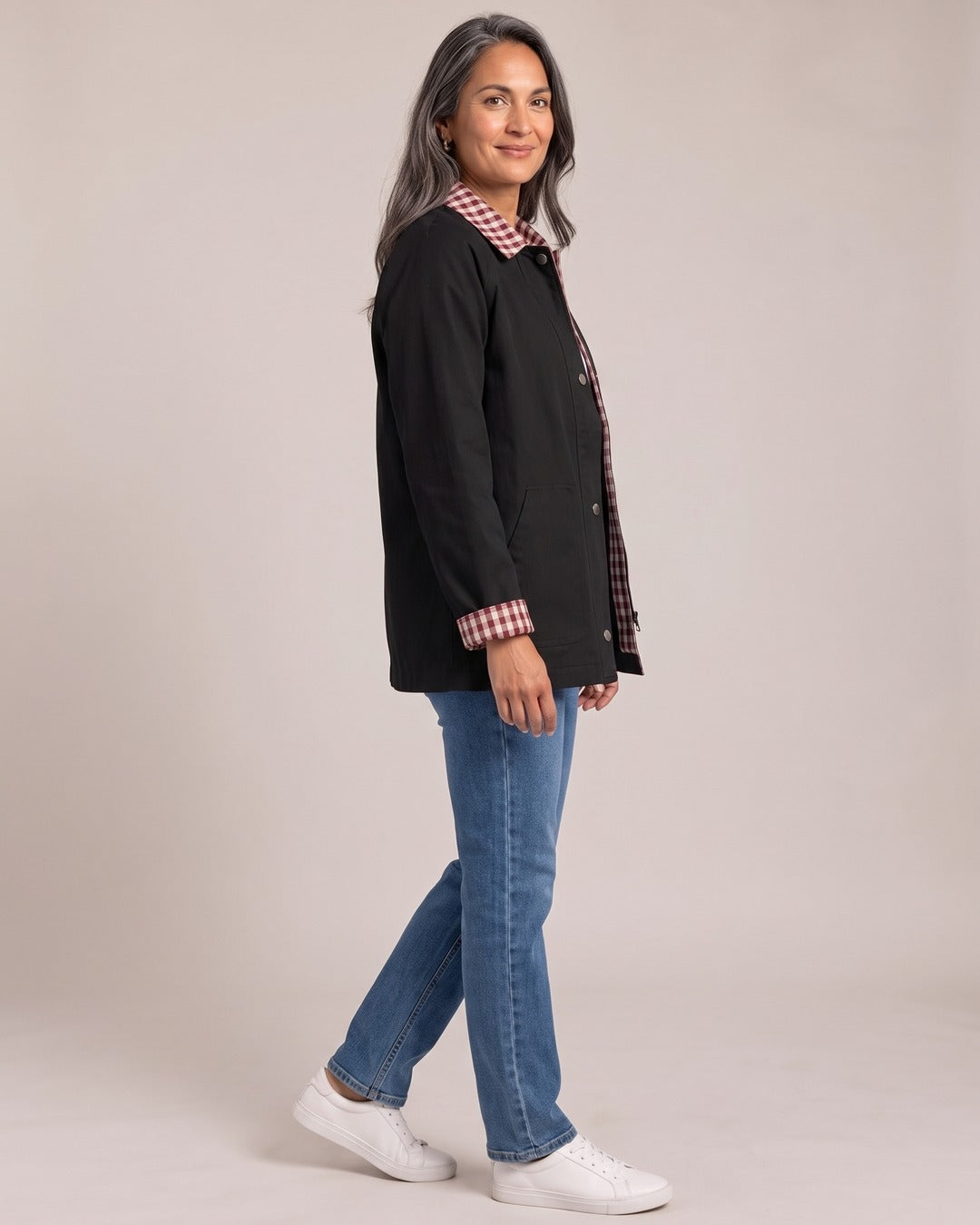 Check-Collar Barn Jacket worn by a model, side view, Black