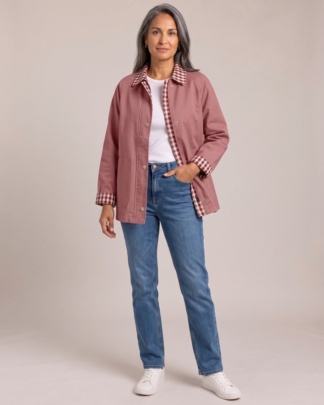Check-Collar Barn Jacket worn by a model, Pink